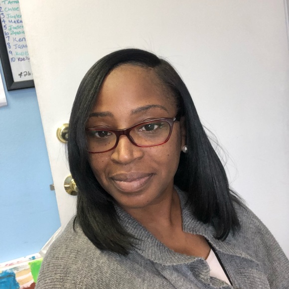 Meet your Posher, Michelle - Picture 1 of 1